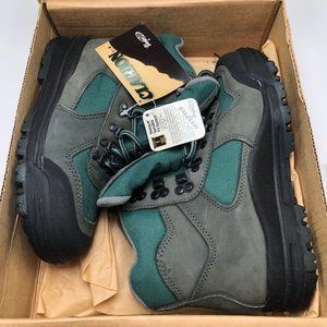 NEW!! Vasque Clarion Impact Women's Boots Size 6.5